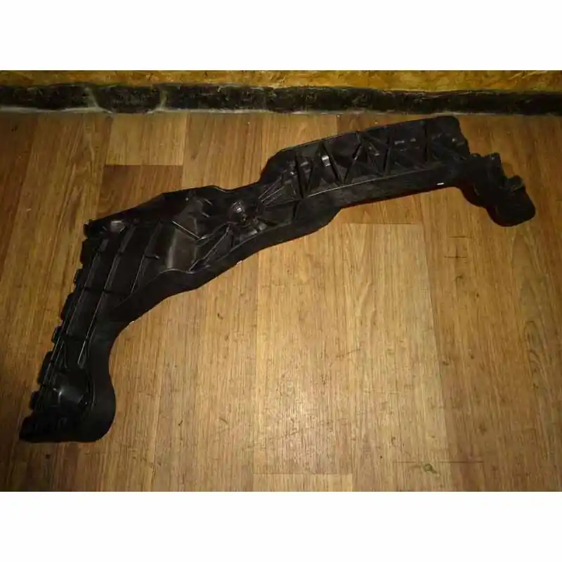 držák zadního nárazníku pravý AUDI Q3 83A83A807454A Dokud Zásoby Vydrží