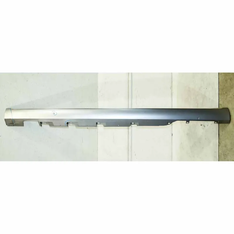 Akce prahová lišta levá AUDI A8 4H0 (lift) 4,0 TFSi 320 KW4H0853855E Z7G - lehce poškozená