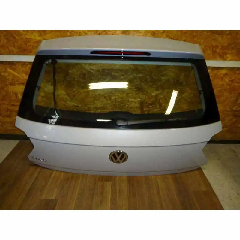 Autentický zadní páté dveře VW Polo VI 2G02G6827025B2G6827469