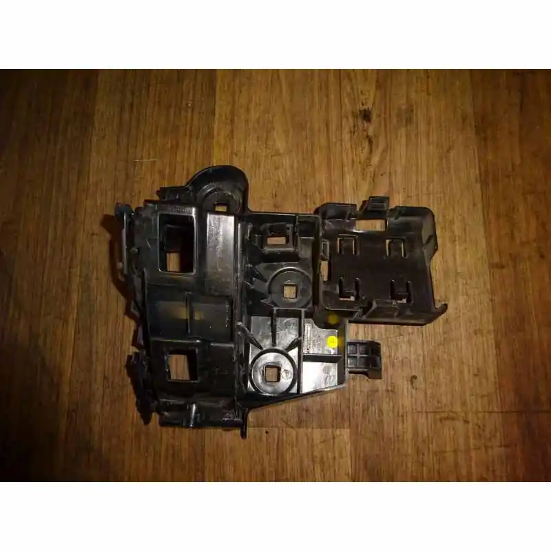 Časově Omezené držák zadního nárazníku levý VW Touareg III 760760807483760807483A