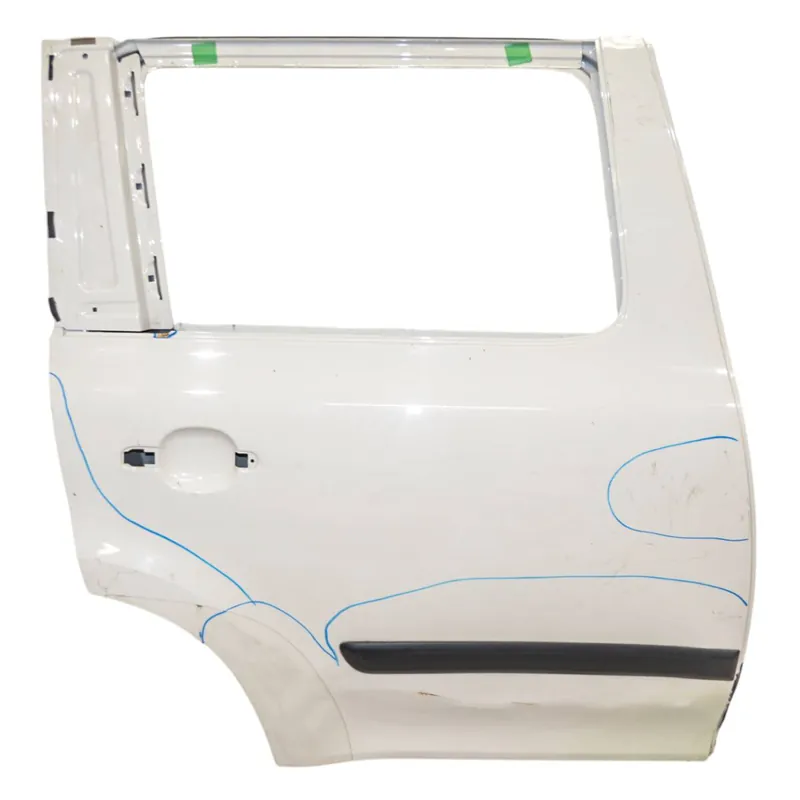 dveře zadní pravé - holé ŠKODA Yeti 5L0 (lift)5L08333125L0833056 - poškozené Značkový