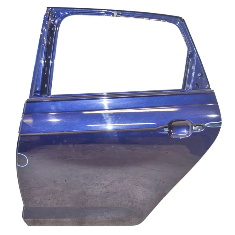 Akční Cena dveře zadní levé - holé VW Polo VI 2G02GS833311D2GS833055M/L/H/J/K - lehce poškozené