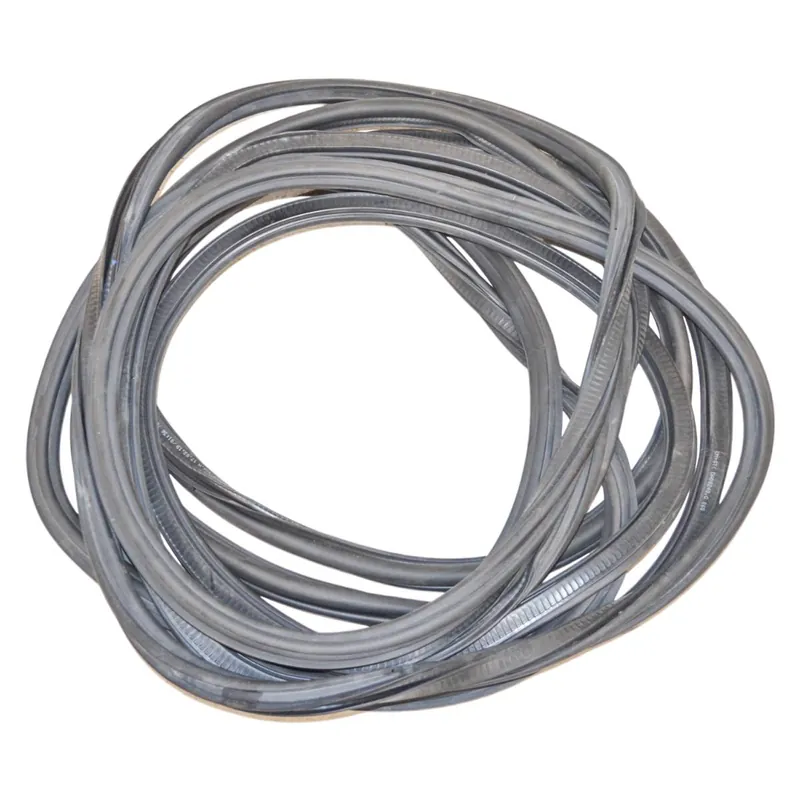 sada těsnění dveří - 4 ks ŠKODA Octavia III 5E0 (lift) combi -bez těsnění pátých dveří Nejlepší Cena