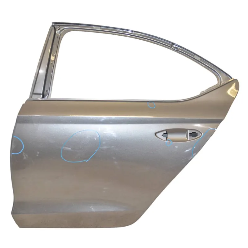 dveře zadní levé - holé ŠKODA Octavia IV 5E3 sedan5E68330515E6833051A/B - poškrábané Odeslání Ihned