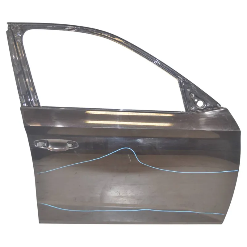 Výhodná Nabídka dveře přední pravé - holé ŠKODA Kamiq 658658831052658831052A/B - poškozené