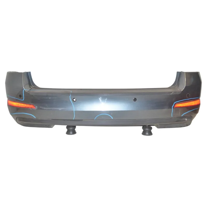 Autentický nárazník zadní - PDC ŠKODA Octavia III 5E0 combi5E9807421 - poškozený