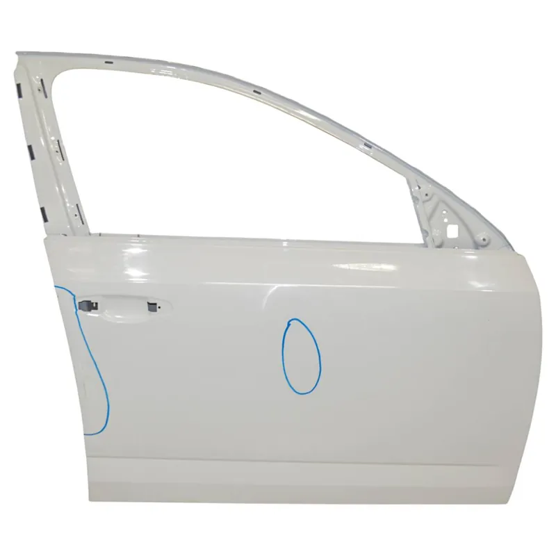 dveře přední pravé - holé ŠKODA Octavia III 5E0 (lift)5E08313125E0831052/A - poškozené Nová Kolekce