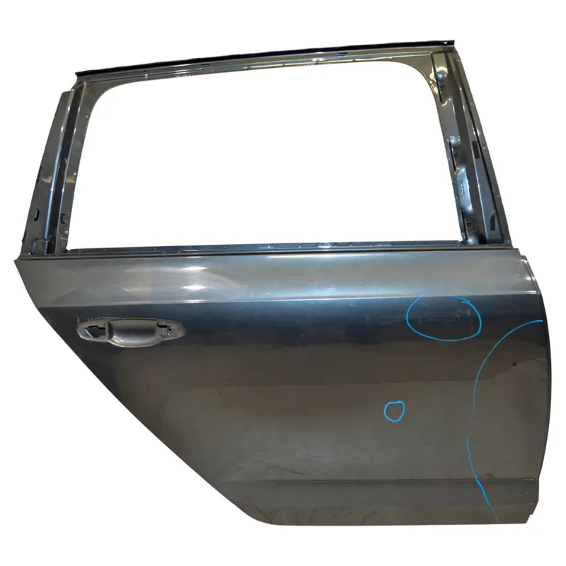 dveře zadní pravé - holé ŠKODA Octavia III 5E0 (lift) combi 5E9833312D 5E9833052/A/B -poš. Dokud Zásoby Vydrží