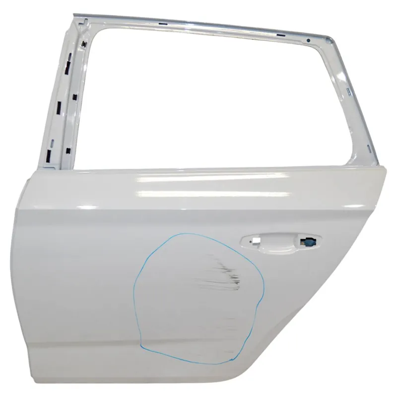 Časově Omezené dveře zadní levé - holé ŠKODA Kamiq 658658833051A658833051B/C - poškozené