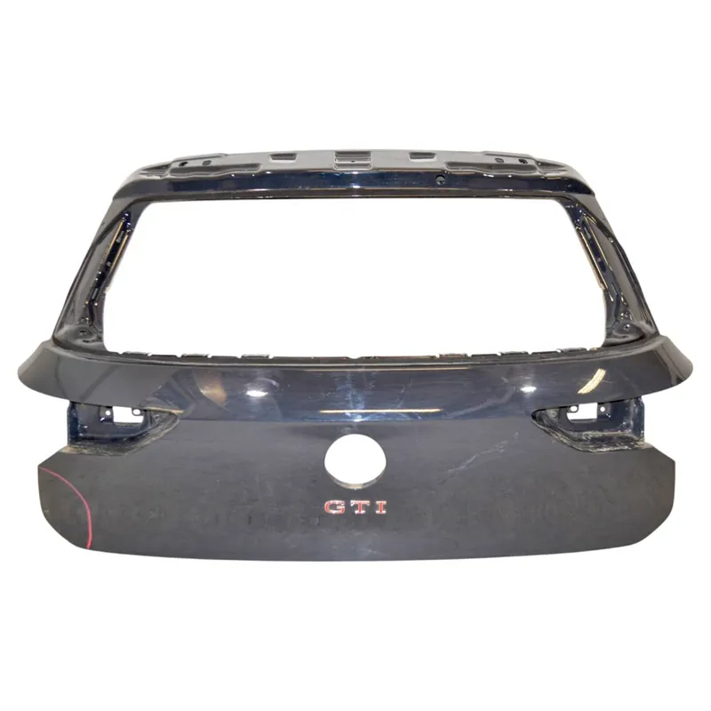 zadní páté dveře - holé VW Golf VIII 5H0 GTI HB5H6827159C5H6827025D - poškozené Nejlepší Volba