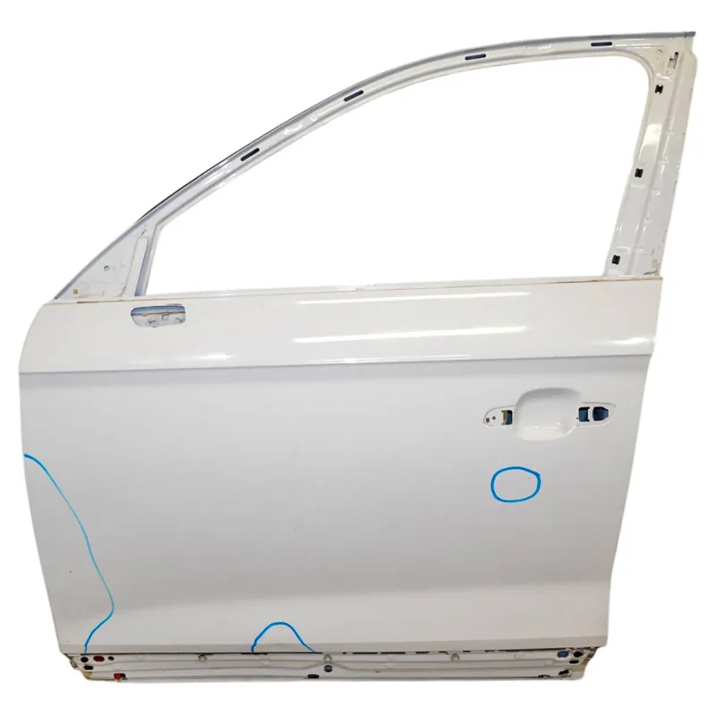 dveře přední levé - holé AUDI Q5 80A80A831051H80A831051P - poškozené Must-Have