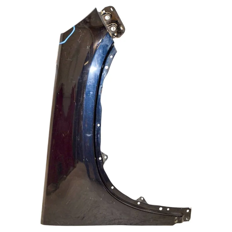 blatník přední pravý VW Tiguan 5N0 (lift)5N0821106A - poškozený, poškrábaný Výhodná Nabídka