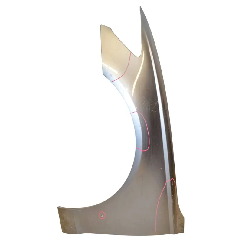 blatník přední levý AUDI A6 4G0 (lift)4G0821101 - poškozený Must-Have