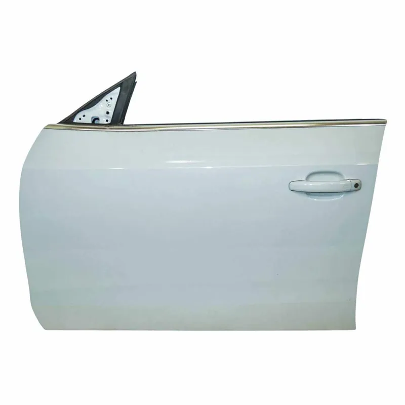 Zlevněný dveře přední levé AUDI A5 8T0 lift Sportback8T8831051C