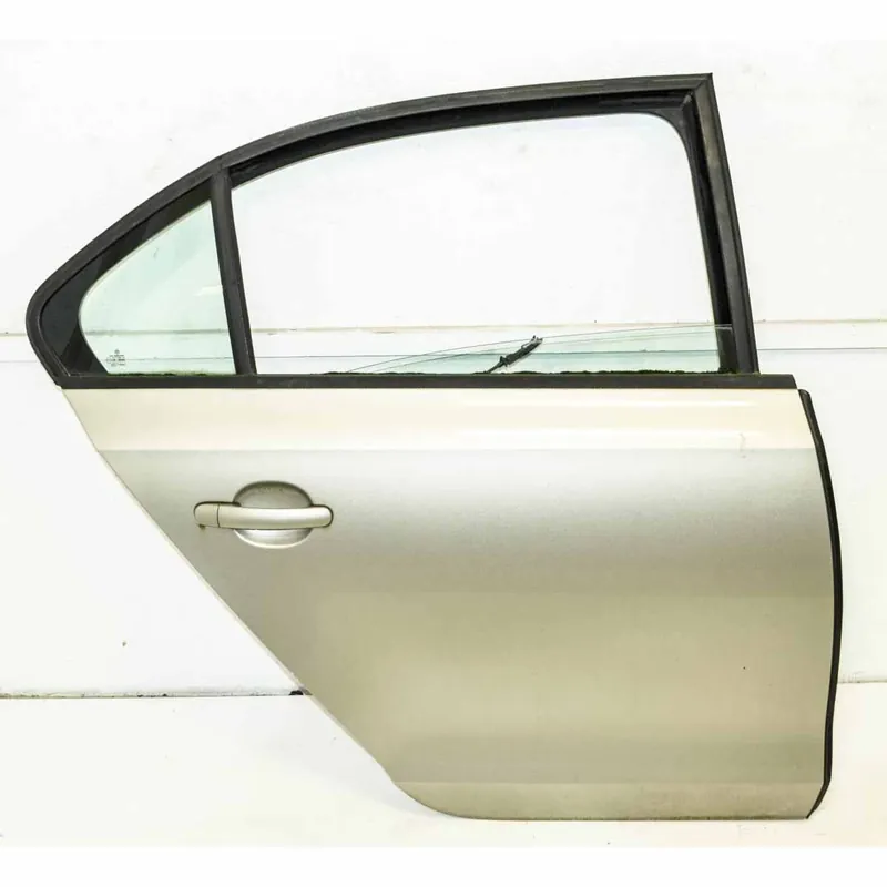 Akce dveře zadní pravé VW Jetta 5C lift5C6833056E