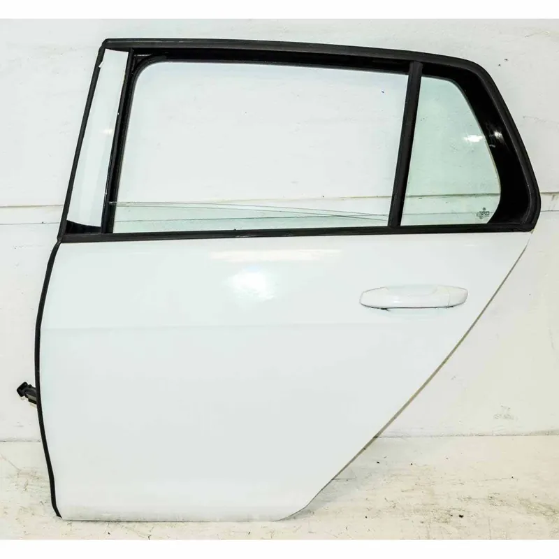 Bezpečná Platba dveře zadní levé VW Golf VII 5G0 HB5G4833056AC - poškrábaný lak