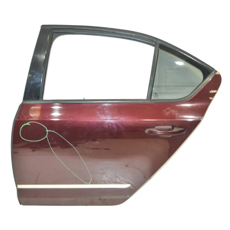 dveře zadní levé ŠKODA Octavia III 5E0 (lift) sedan5E58330515E5833051A/B - poškozené Ihned K Objednání