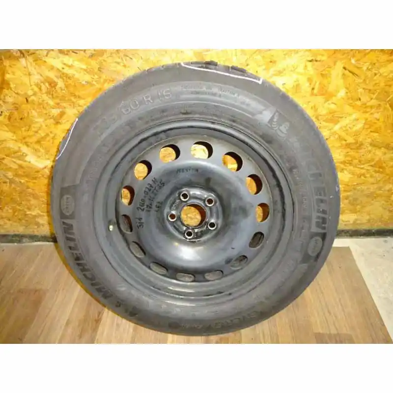 SEAT Arona 6F9 rezerva 205/60 R16 6Jx16H2 ET352Q0601027H/M - poškozené pneu Časově Omezené