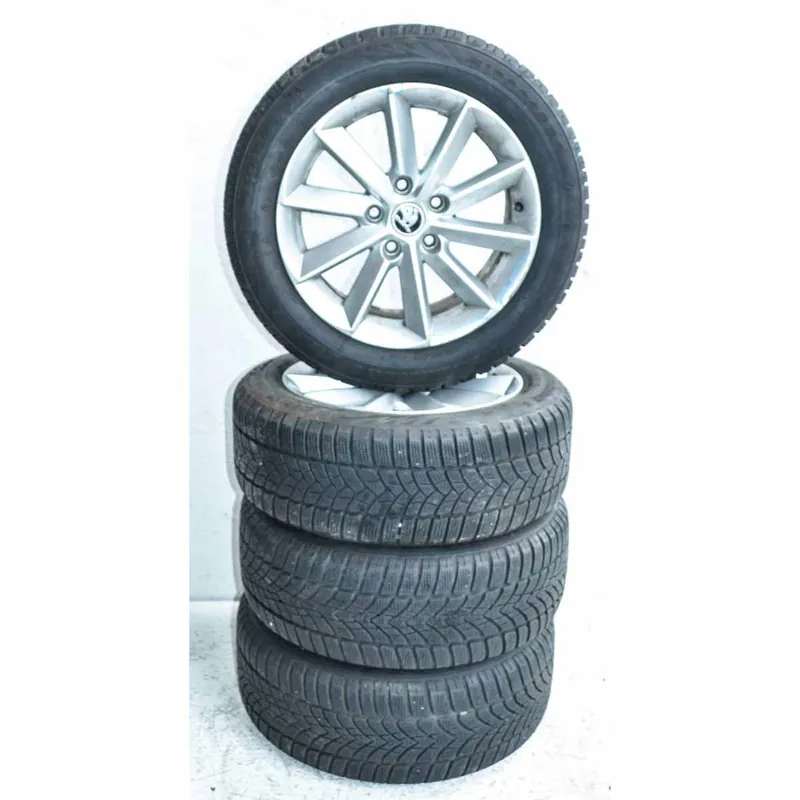 Dokud Zásoby Vydrží ŠKODA Superb II 3T0 lift sada kol HELIX s pneu 205/55 R16 7JX16H2 ET453T0601025R - zimní