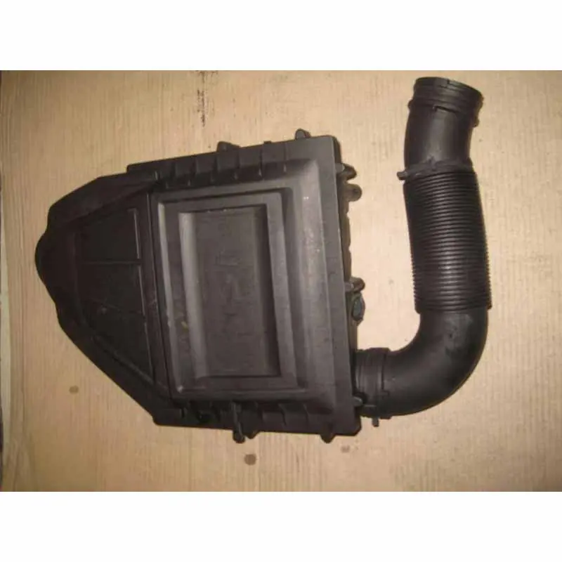 filtrbox ŠKODA Octavia III 5E0 1,0 TSI04C129601J Víkendová Akce