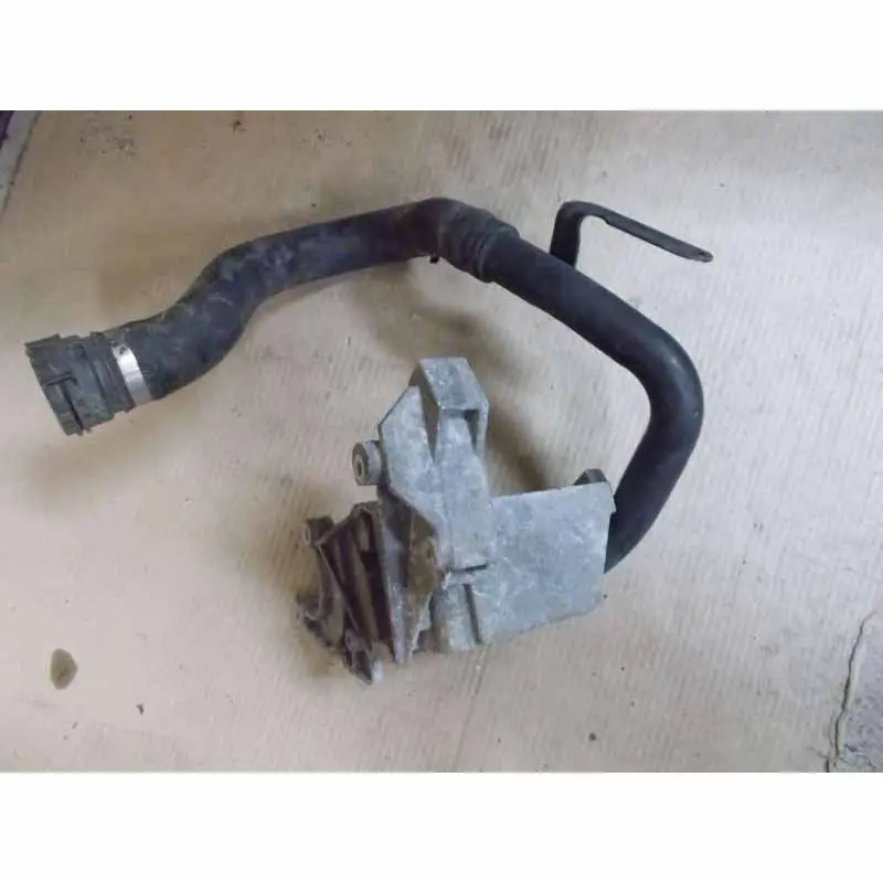 Bezpečná Platba držák klimakompresoru VAG059145169P