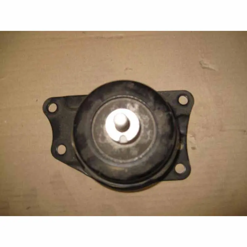 Vysoce Kvalitní silentblok motoru ŠKODA Rapid 5JA 1,6 MPI6Q0199262BG6R0199167AC