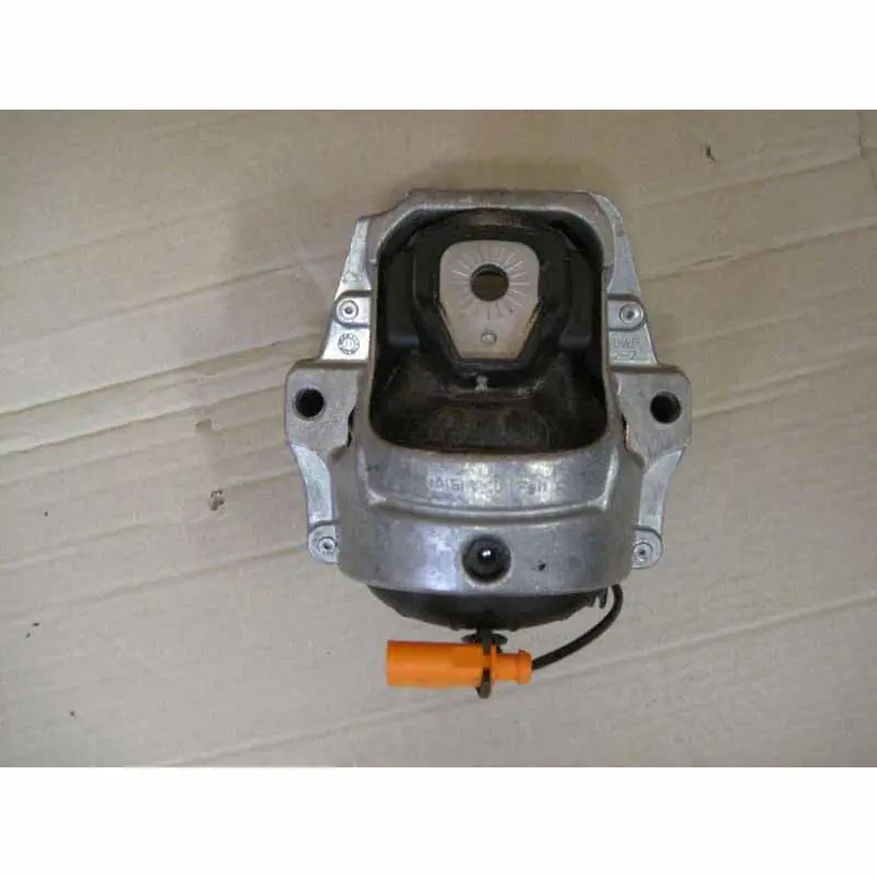 držák motoru - hydrolůžko levé AUDI A4 8K0 2,0 TDI8R0199381B Vrácení Zdarma