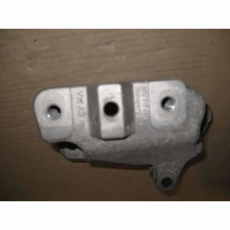 Jen Po Omezenou Doba držák převodovky ŠKODA Yeti 5L0 lift 1,2 TSI CYV QUZ1K0199117CF