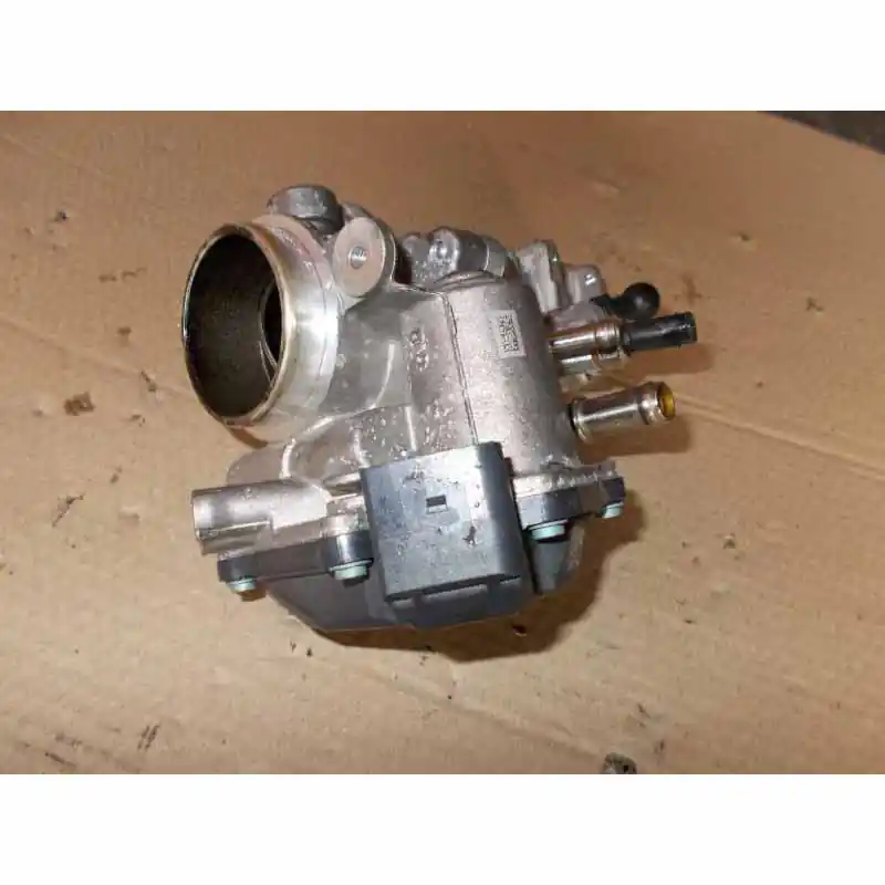 škrtící klapka ŠKODA Octavia III 5E0 2,0 TDI CRM04L128063T Nejlepší Volba