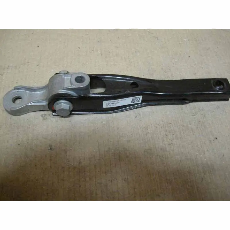 vzpěra převodovky VW Passat B8 3G0 2,0 TFSI CHH 162 kW 4x45Q0199855C Must-Have