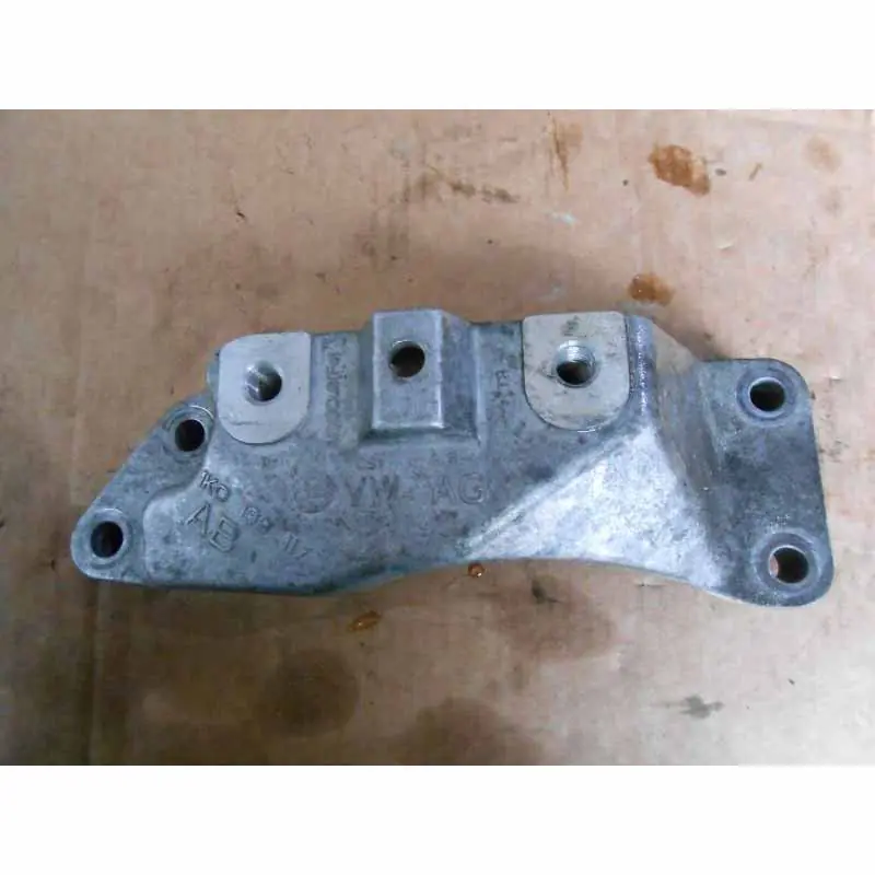 Vrácení Zdarma držák převodovky VAG 1,6 MPI1K0199117AB