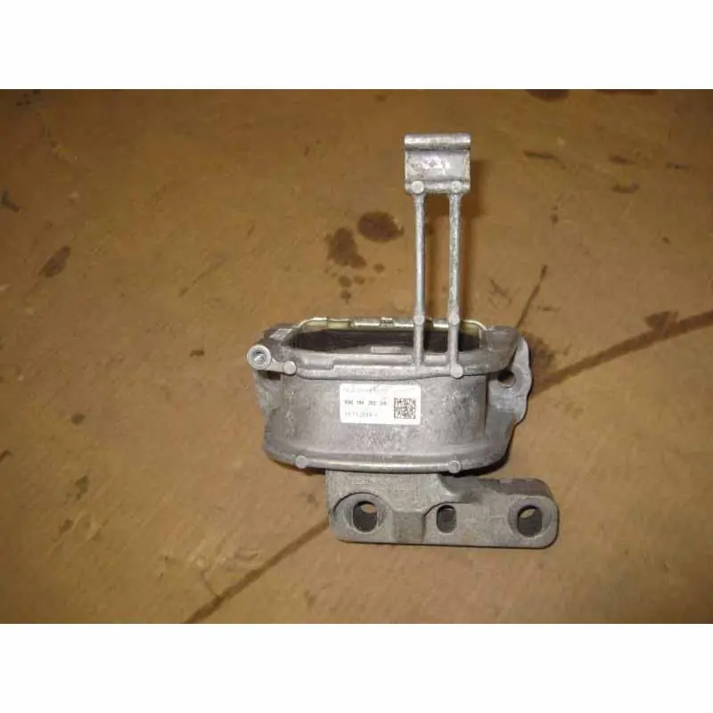 silentblok motoru ŠKODA Octavia III 5E0 1,2 TSI CYV5Q0199262DA Tovární Cena