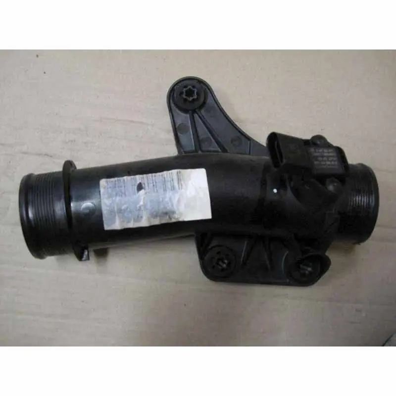 trubka intercooler AUDI Q5 8R0 3,0 TDI CTB8K0145673AB Sezónní Sleva