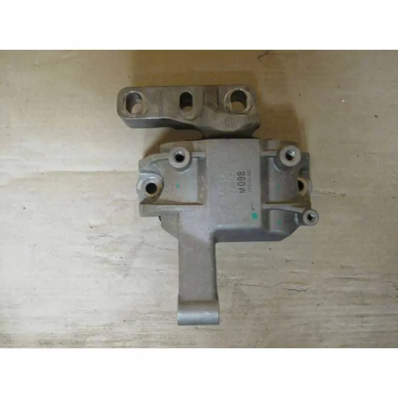 Cenová Bomba silentblok motoru VW Tiguan lift 5N0 2,0 TDI CFF5N0199262L