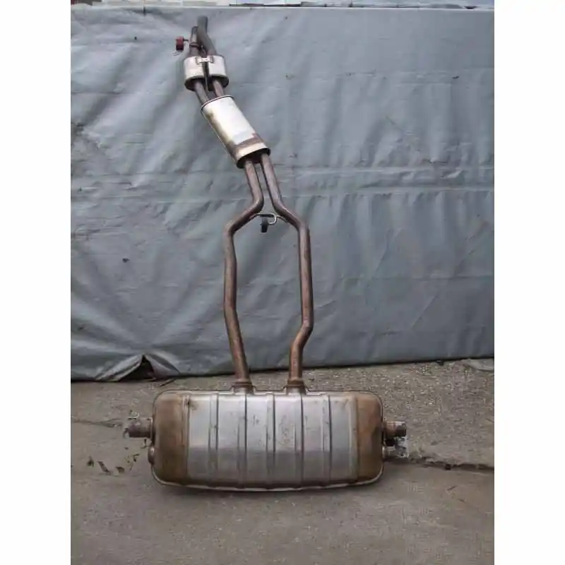 výfuk VW Touareg 7P0 010- 7P62536117L6253211K7P6253211 Odeslání Ihned