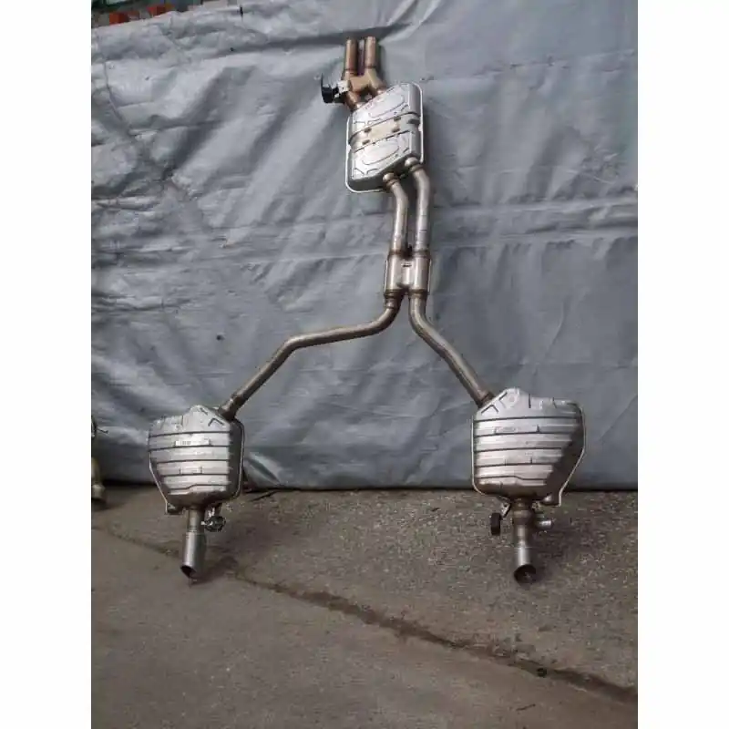 výfuk AUDI A8 4H04H02534114H0253078J4H02253612C4H0253611 Odeslání Ihned