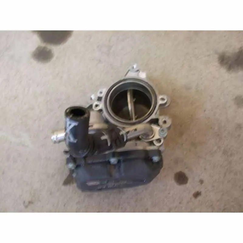 Autentický škrtící klapka ŠKODA Octavia III 5E0 1,6 TDI 77 kW CLH04L128063B