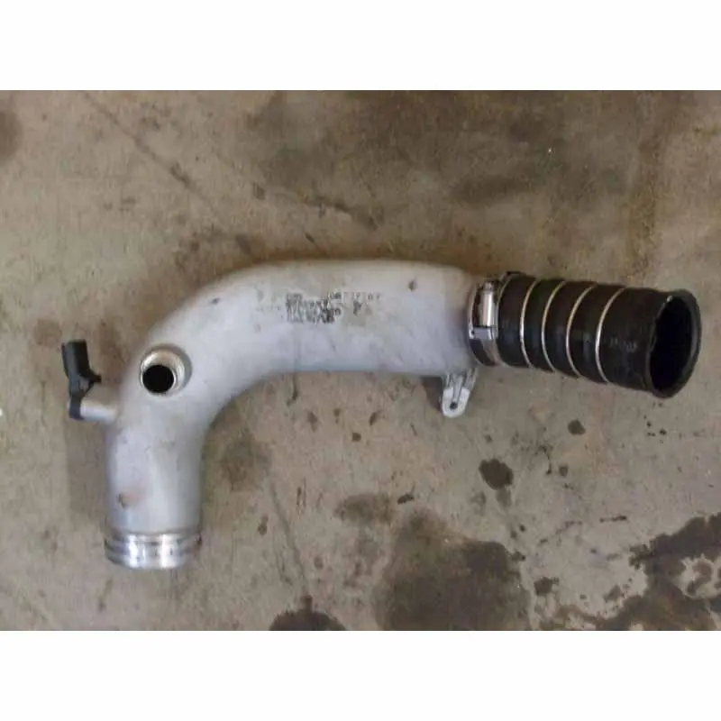 Časově Omezené trubka intercooler AUDI A6 RS6 BUH 5,0 TFSI 426 kW07L145728B