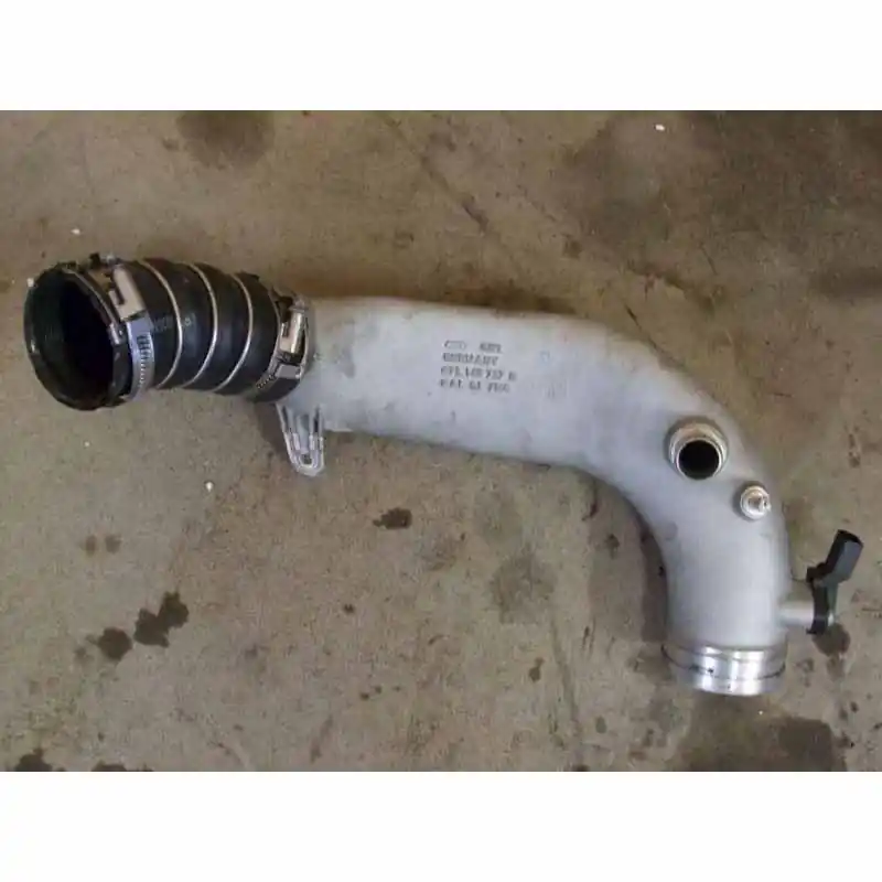 Cenově Výhodný trubka intercooler AUDI A6 RS6 BUH 5,0 TFSI 426 kW07L145727B