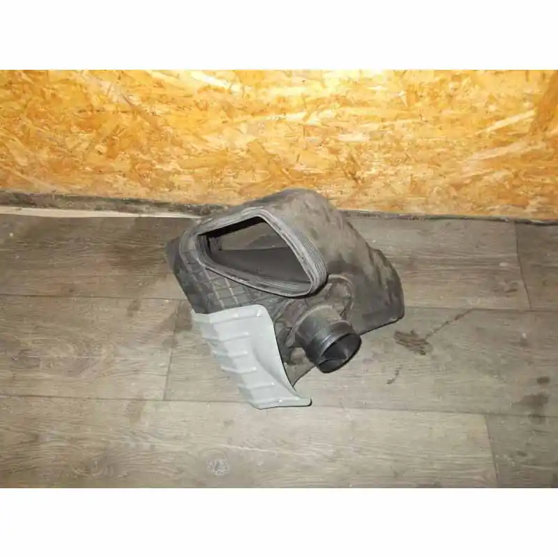 Vrácení Zdarma filtrbox AUDI A6 4G0 2,0 TDI4G0133843K