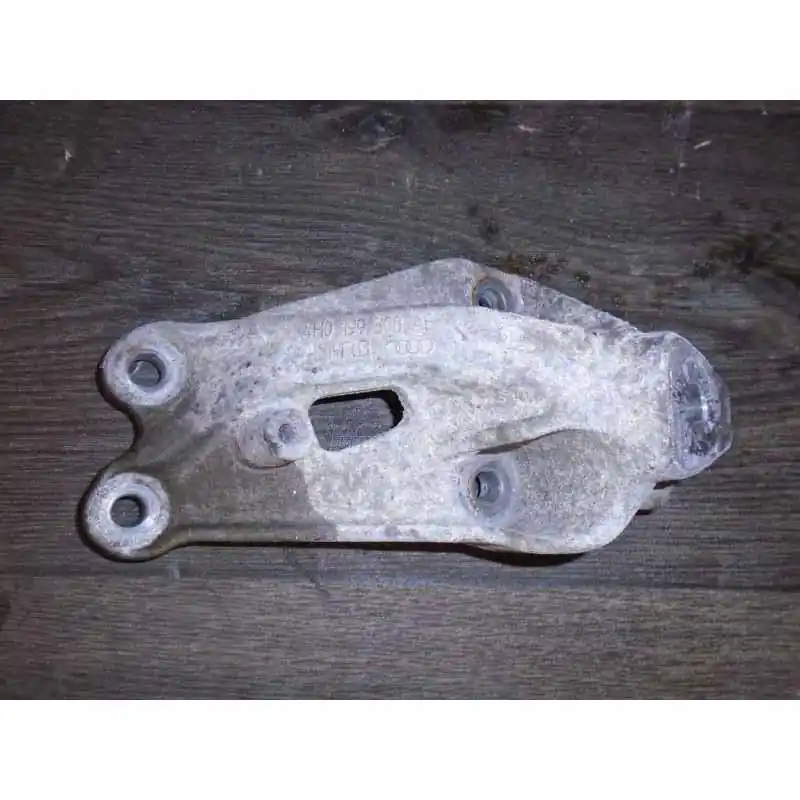 vzpěra motoru AUDI A8 4H0 6,3 FSI CEJ 368 KW4H0199308AE Hit Sezóny