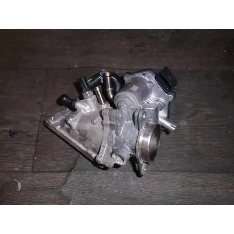 Horká Nabídka škrtící klapka + hrdlo ŠKODA Karoq 57A 2,0 TDi DFF 110 KW04L128063T04L128637E