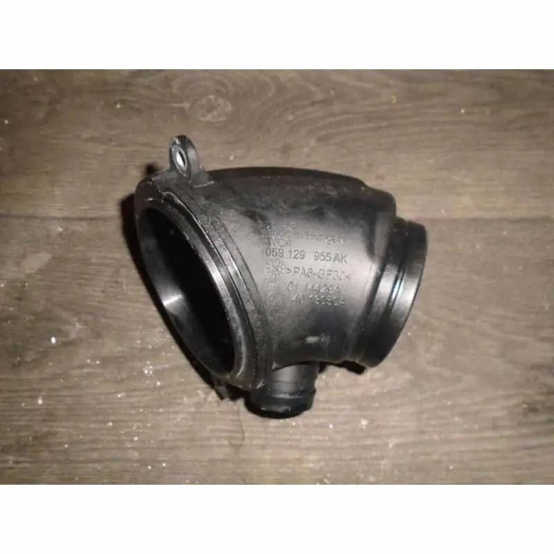 tlumítko turbodmychadla AUDI Q7 4M0 3,0 TDi059129955AK Značkový