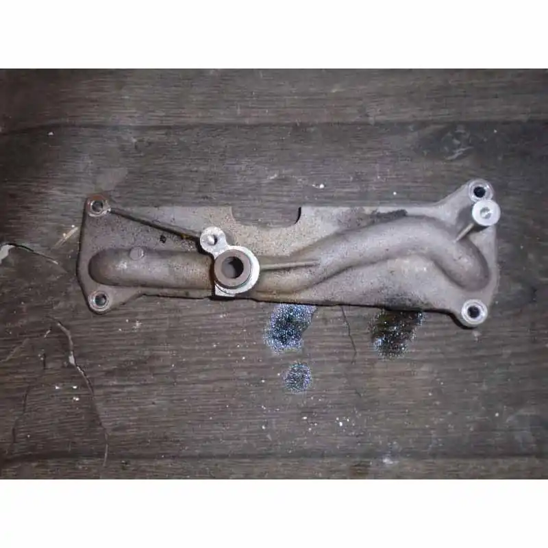 Top Prodej držák pro EGR chladič AUDI Q7 4M0 3,0 TDi059131680D