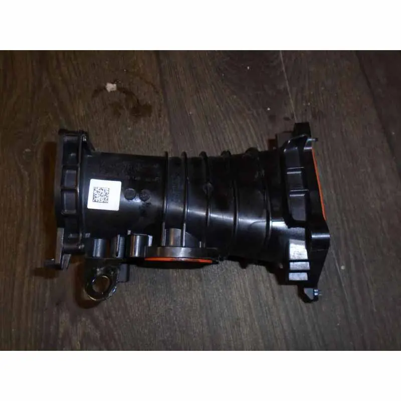 trubka sání AUDI A4 8W0 3,0 TDi059145762AR059145762BJ Nízká Cena