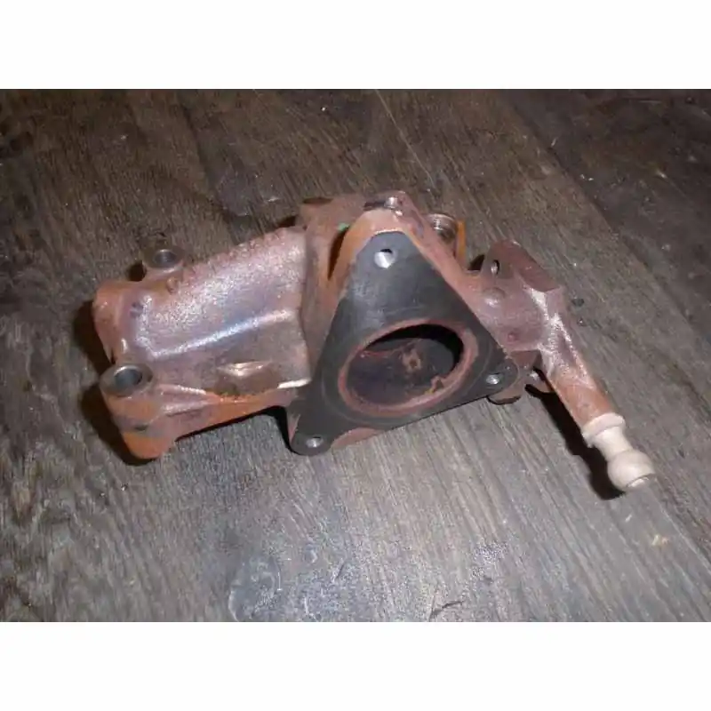 držák EGR ventil ŠKODA Fabia III 6V0 1,4 TDi CUT04B131535B Objednat Nyní