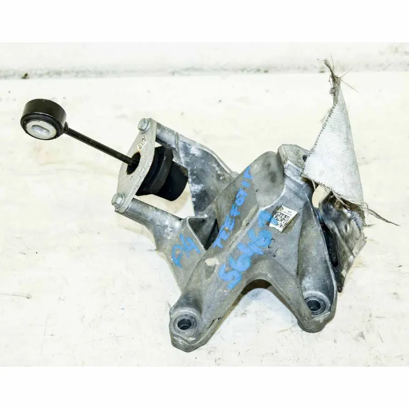 držák motoru levý - vzpěra AUDI A4 8W0 3,0 TDi 4M0199307AF Nakupujte Hned