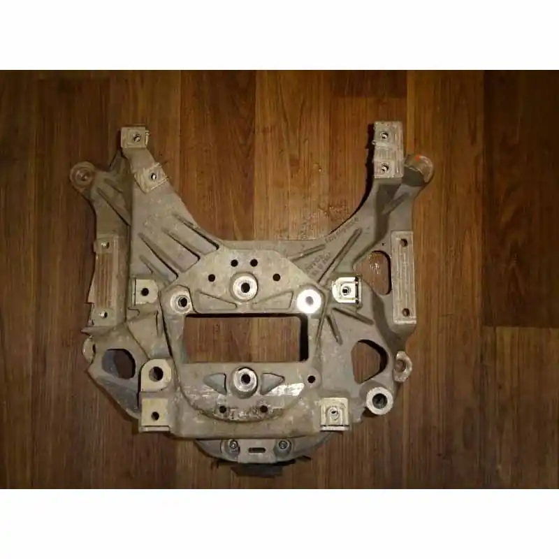 držák převodovky AUDI A8 4N0 4,0 TDi quattro4M0399262G Cenově Výhodný