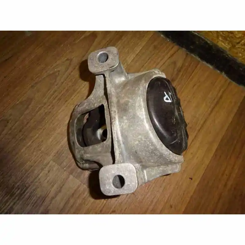 Bezpečná Platba držák motoru pravý - hydrolůžko AUDI Q5 8R0 3,2 FSi8K0199381JP